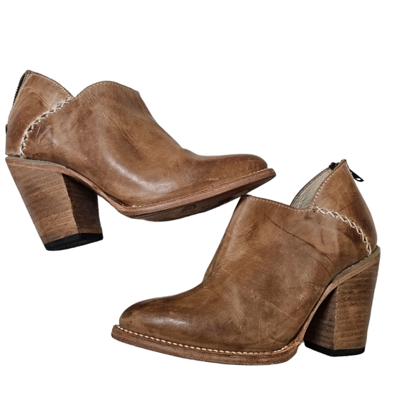 Freebird by Steven Shoes - FREEBIRD ANKLE BOOTIES SIZE 8